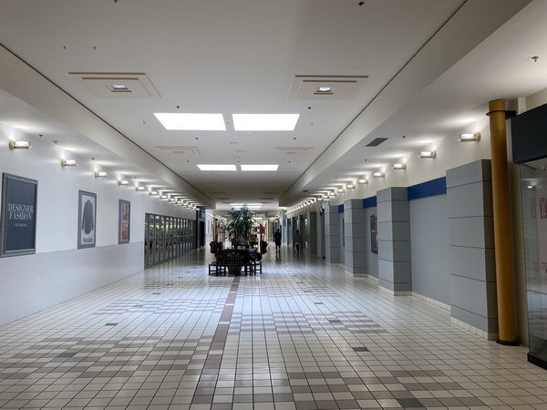 Bay City Mall (Bay City Town Center) - June 15 2022 Photo (newer photo)